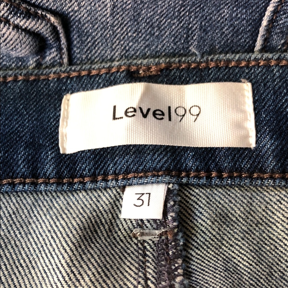 Level 99 Claudia Flare Jeans Mid Rise Brit Blue Size 31 Stretch - Picture 6 of 8